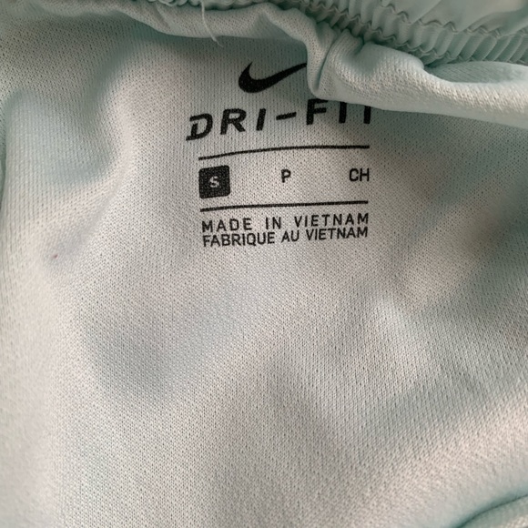 Nike blue biker shorts - Picture 5 of 5